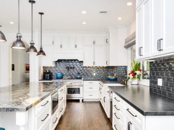 Kitchen Remodeling Near Westland, MI: Renew Cabinets & Countertops Without Replacement